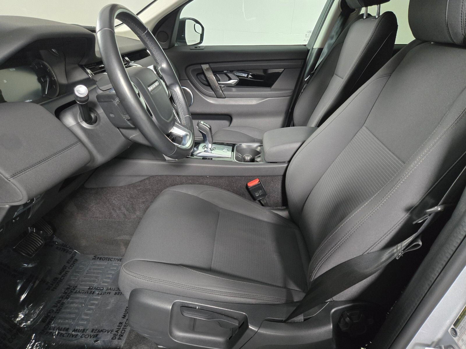 Used 2020 Land Rover Discovery Sport AWD/4WD image 11