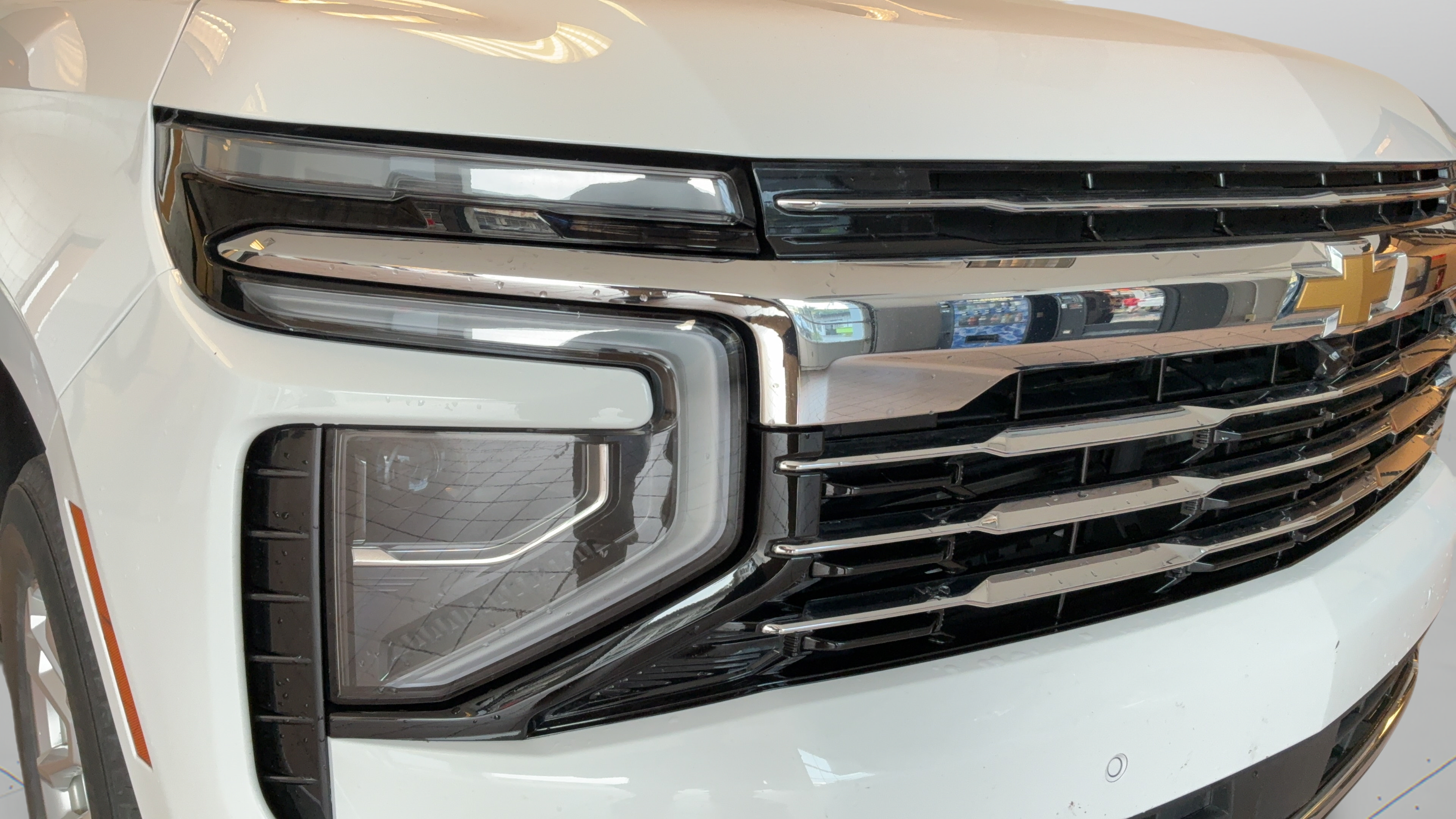 Used 2025 Chevrolet Suburban LT AWD/4WD image 52