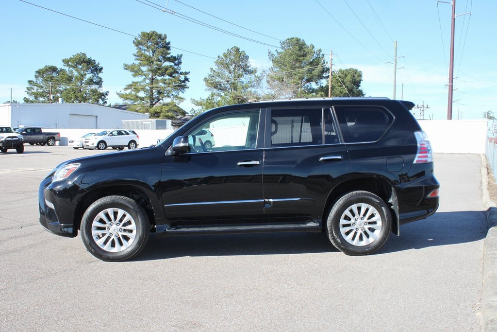 Used 2017 Lexus GX 460 Premium image 5