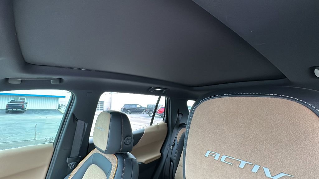 Used 2026 Chevrolet Equinox ACTIV w/ Safety and Technology Package image 13