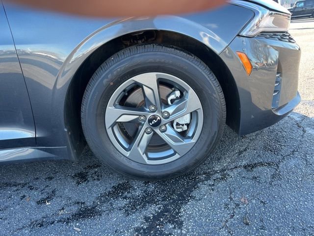 Used 2022 Kia K5 LXS image 2