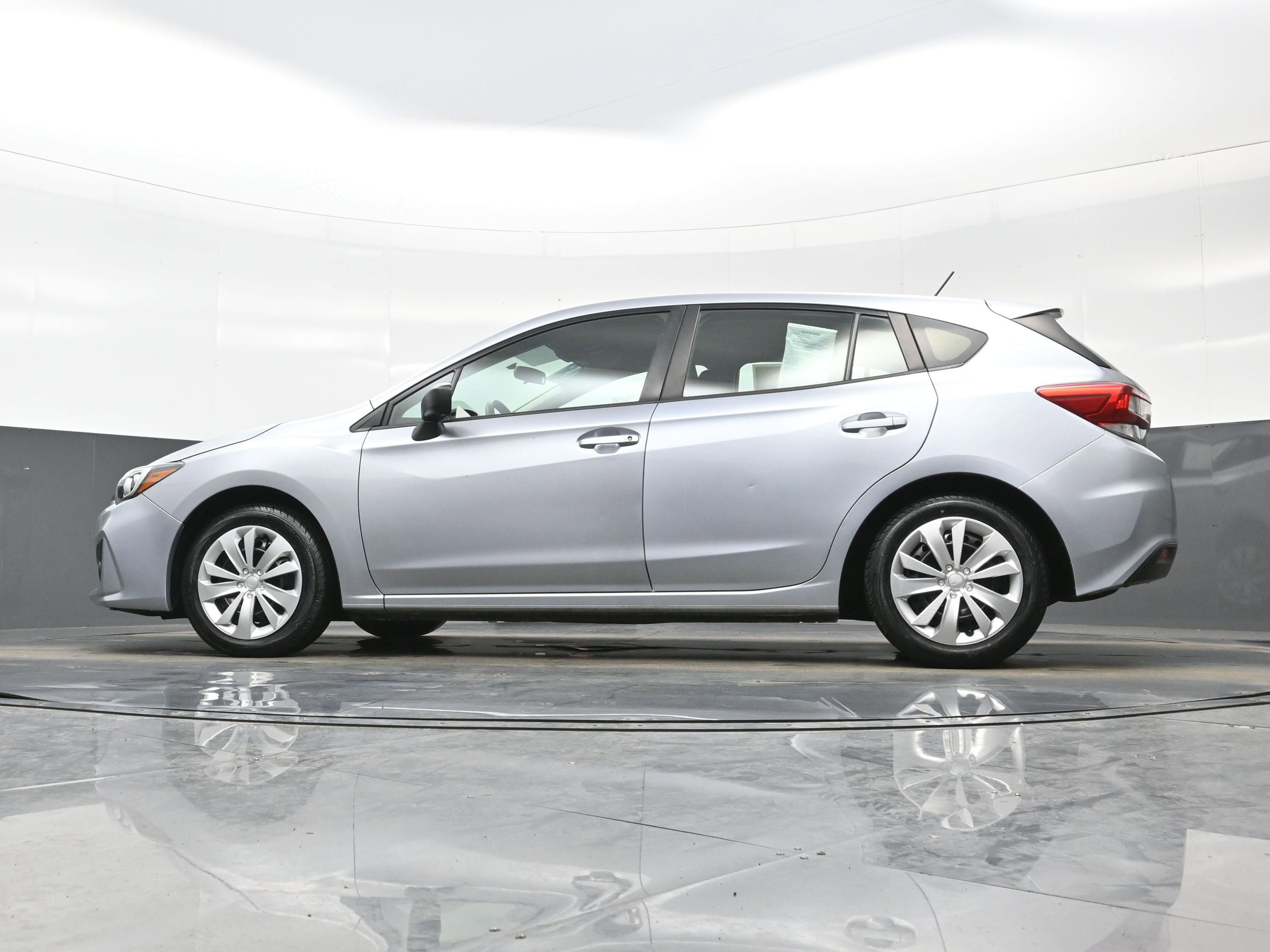 Used 2018 Subaru Impreza 2.0i image 24