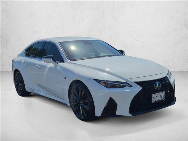 Certified 2025 Lexus IS 300 F Sport RWD image 5