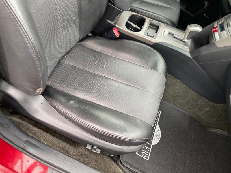 Used 2012 Subaru Legacy 3.6R Limited image 21