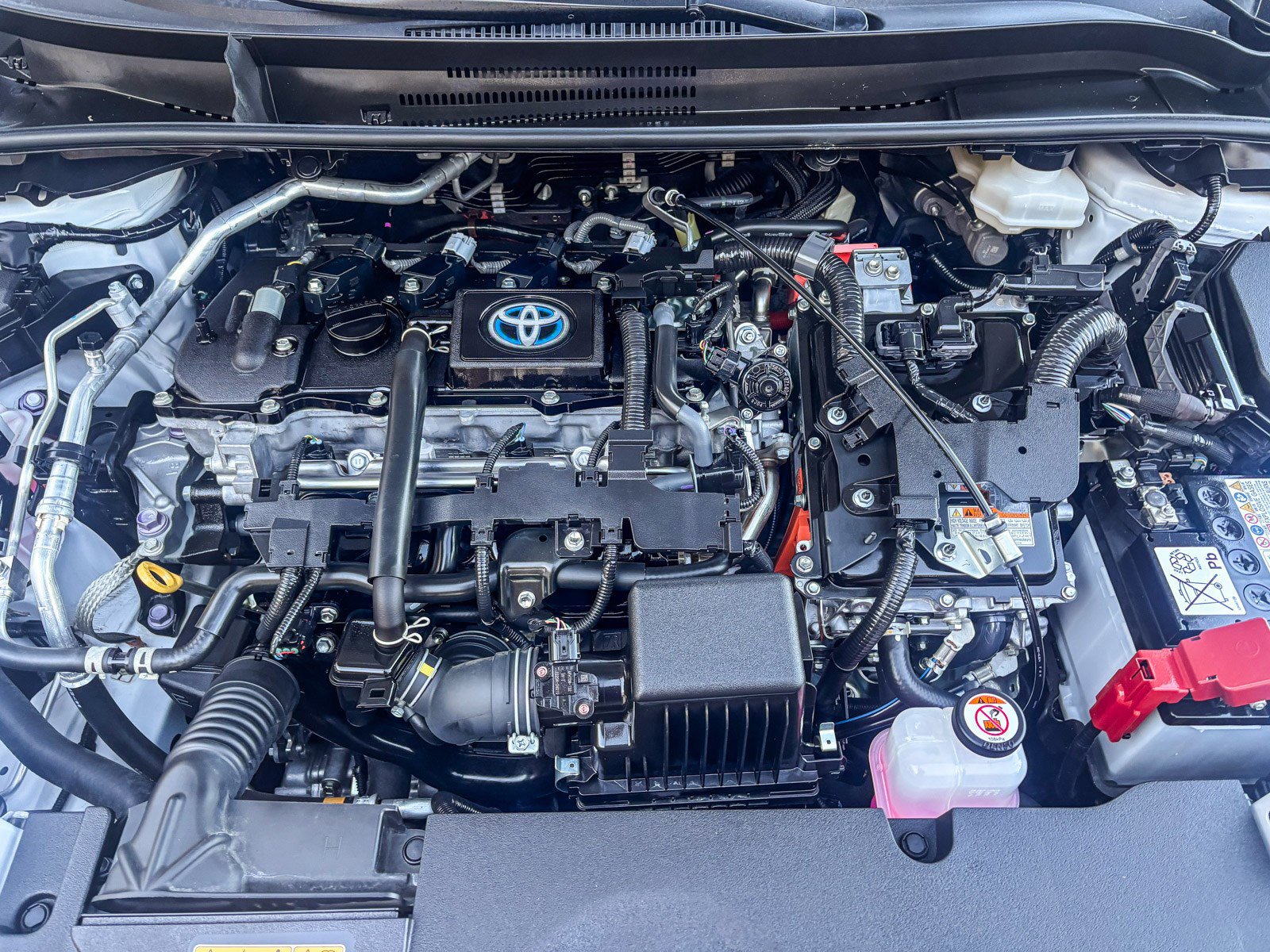 Used 2024 Toyota Corolla SE image 14