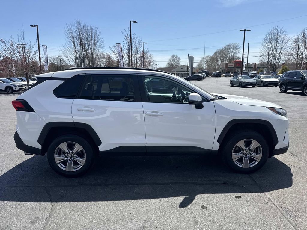 Used 2023 Toyota RAV4 XLE w/ Convenience Package AWD/4WD image 10