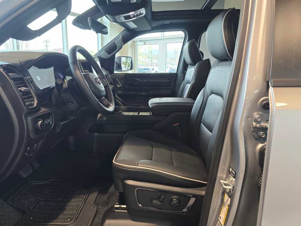 New 2026 RAM 1500 Limited AWD/4WD image 9