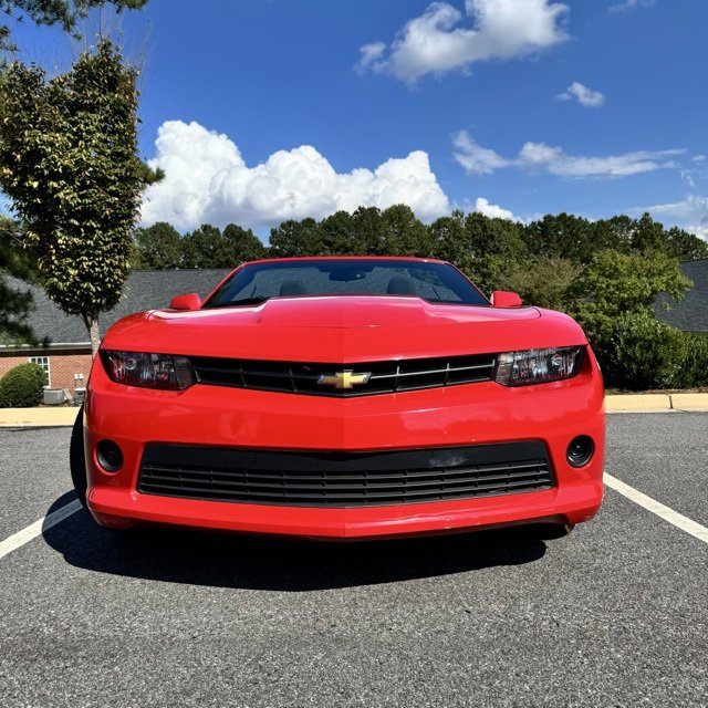 Used 2015 Chevrolet Camaro LT image 12