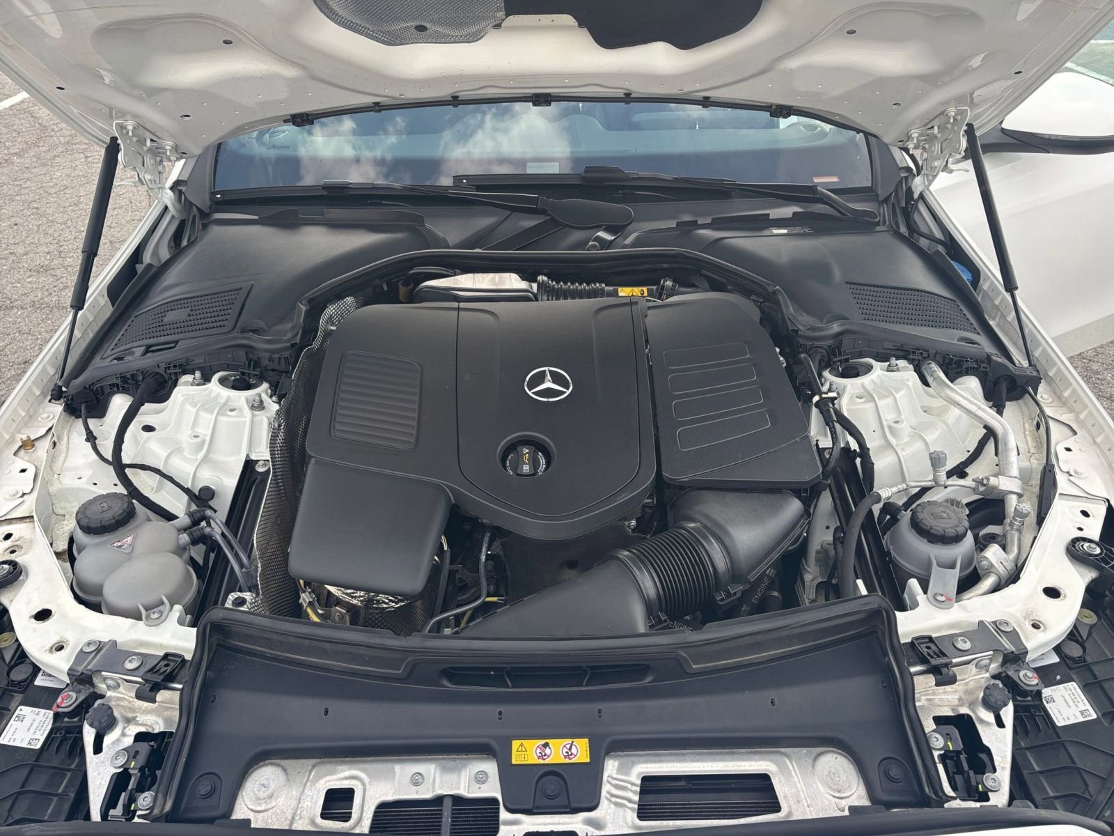 Used 2024 Mercedes-Benz C 300 Sedan image 35