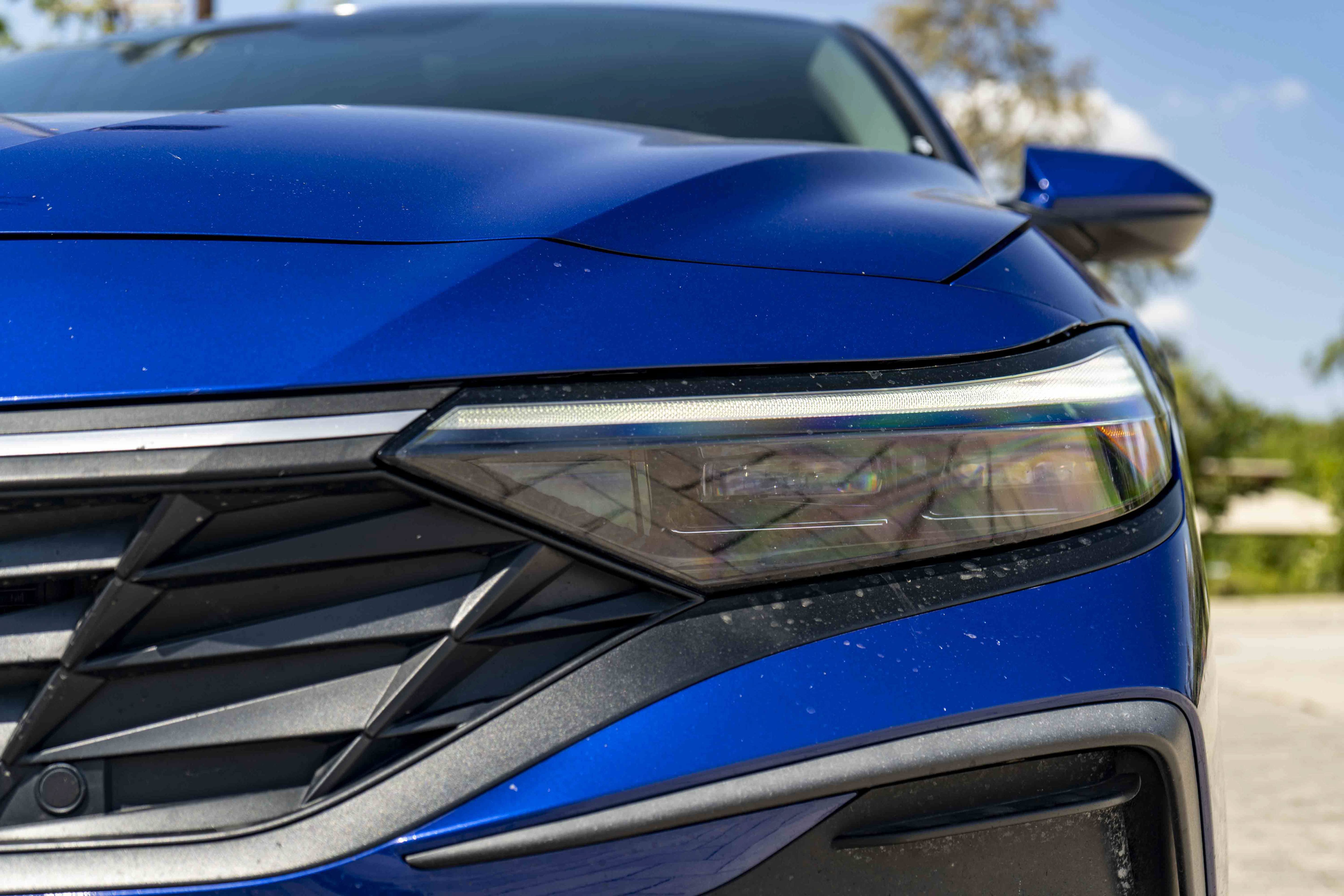 Used 2024 Hyundai Elantra Blue FWD image 10