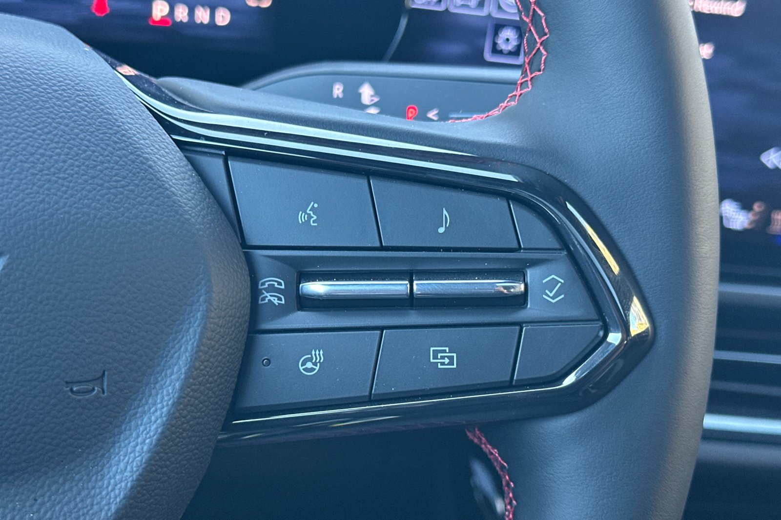 New 2026 Chevrolet Equinox EV RS w/ Convenience Package II FWD image 26