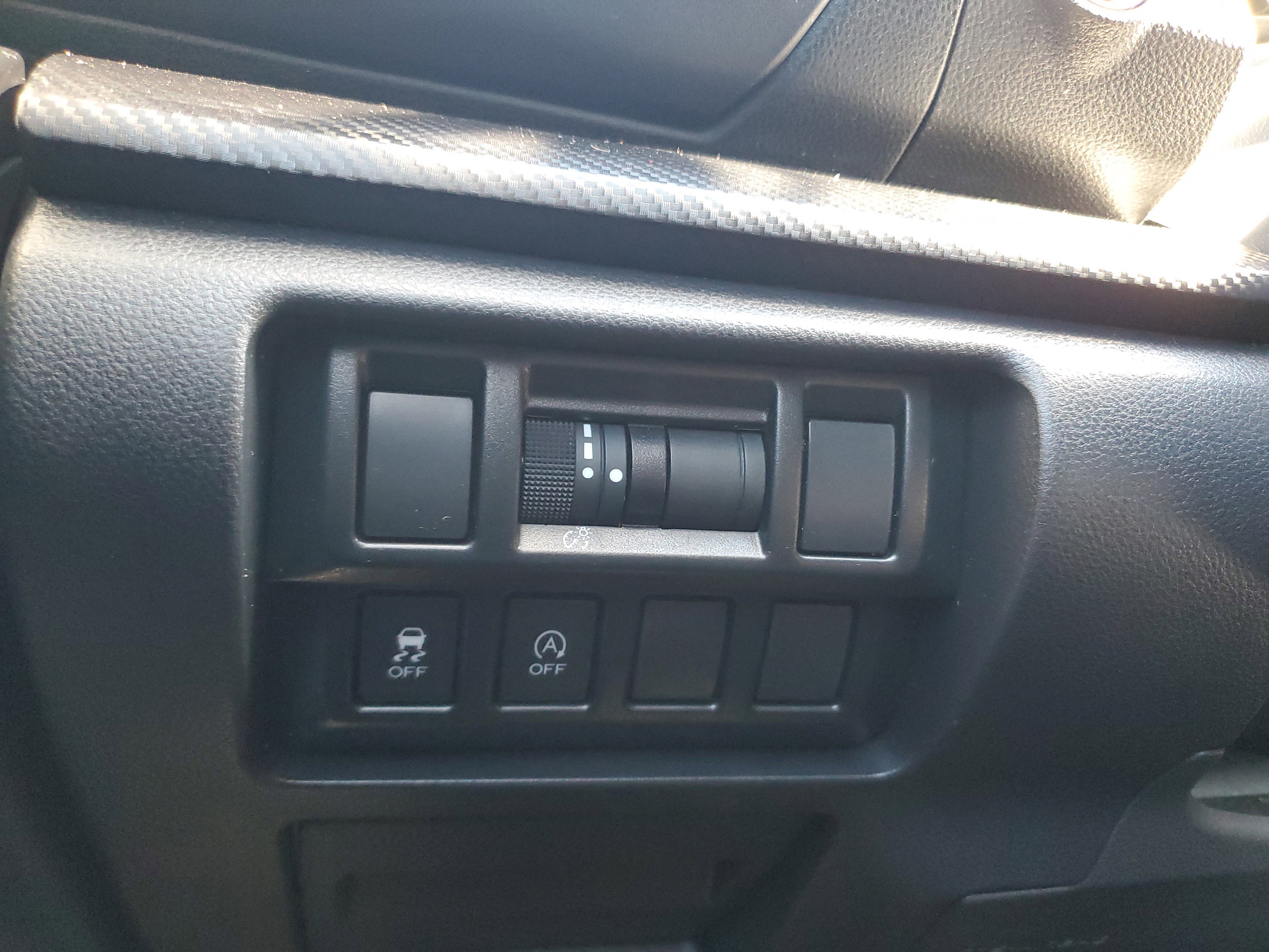 Certified 2023 Subaru Crosstrek 2.0i image 16