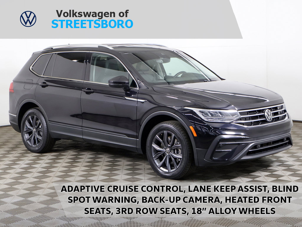Used 2023 Volkswagen Tiguan SE FWD image 1