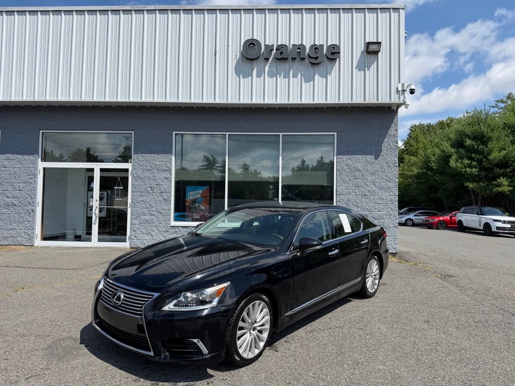 Used 2017 Lexus LS 460 AWD w/ Comfort Package image 1