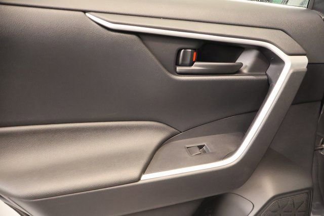 Certified 2024 Toyota RAV4 LE image 27