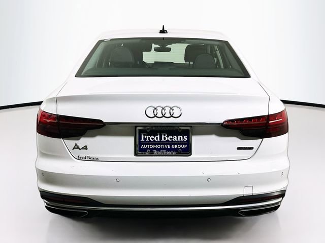 Used 2023 Audi A4 2.0T Premium w/ Convenience Package image 6