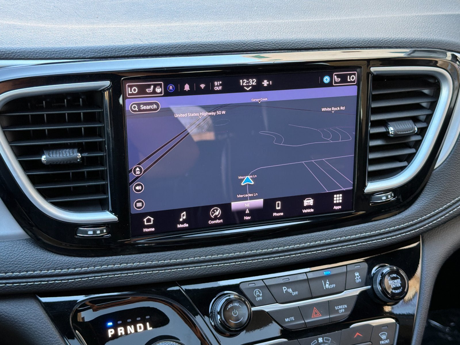 Used 2025 Chrysler Pacifica Limited FWD image 19
