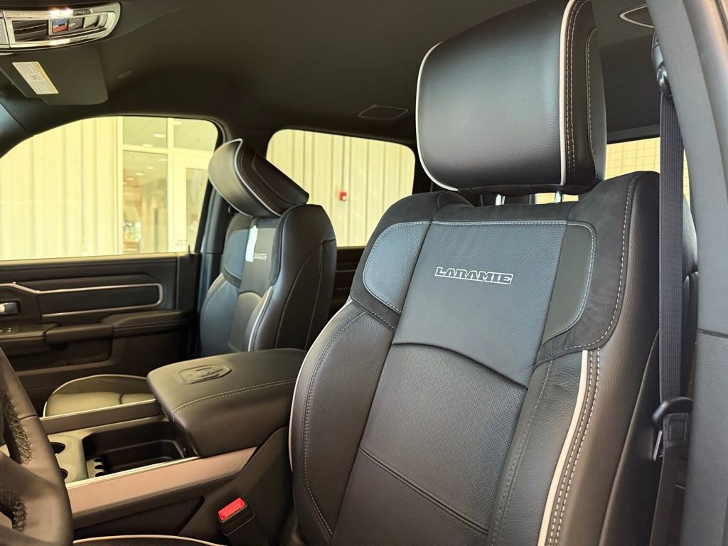 New 2026 RAM 3500 Big Horn w/ Laramie Trim Package image 22