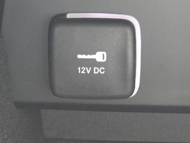 Used 2024 Jeep Wagoneer Series II w/ Convenience Group I AWD/4WD image 16