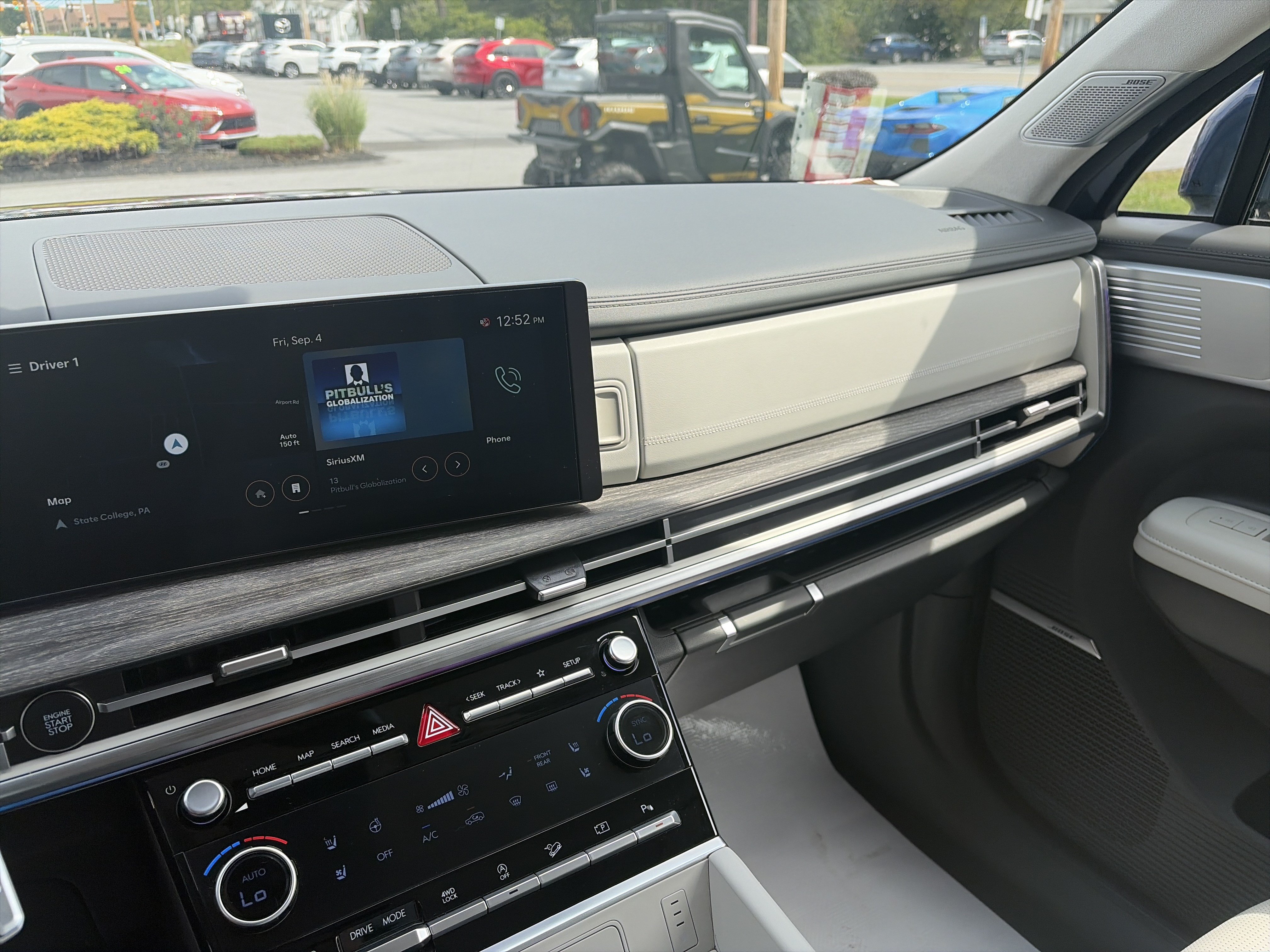 New 2026 Hyundai Santa Fe Calligraphy AWD/4WD image 23