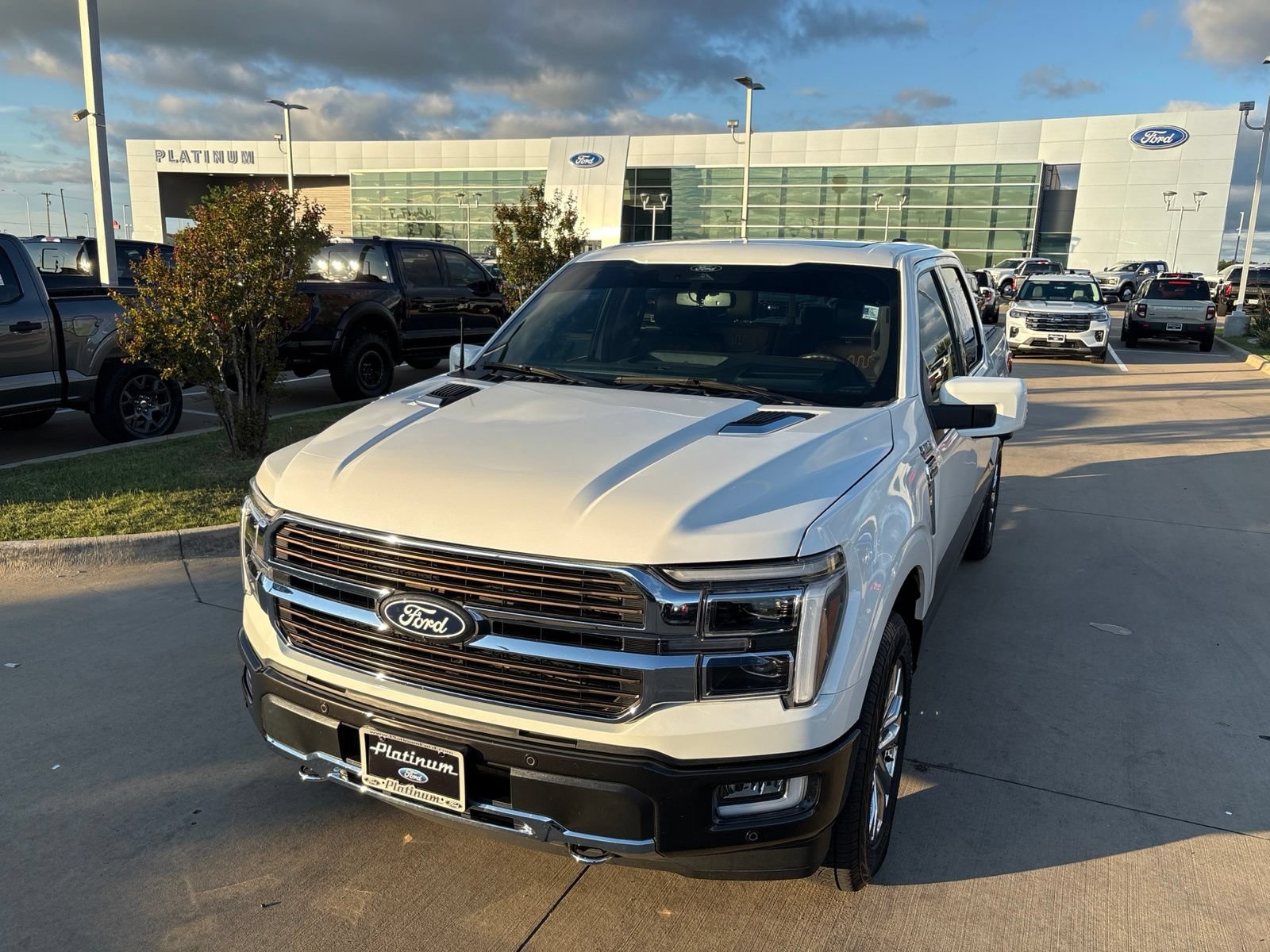 Certified 2024 Ford F150 King Ranch AWD/4WD image 24