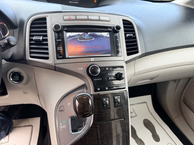 Used 2013 Toyota Venza XLE image 25