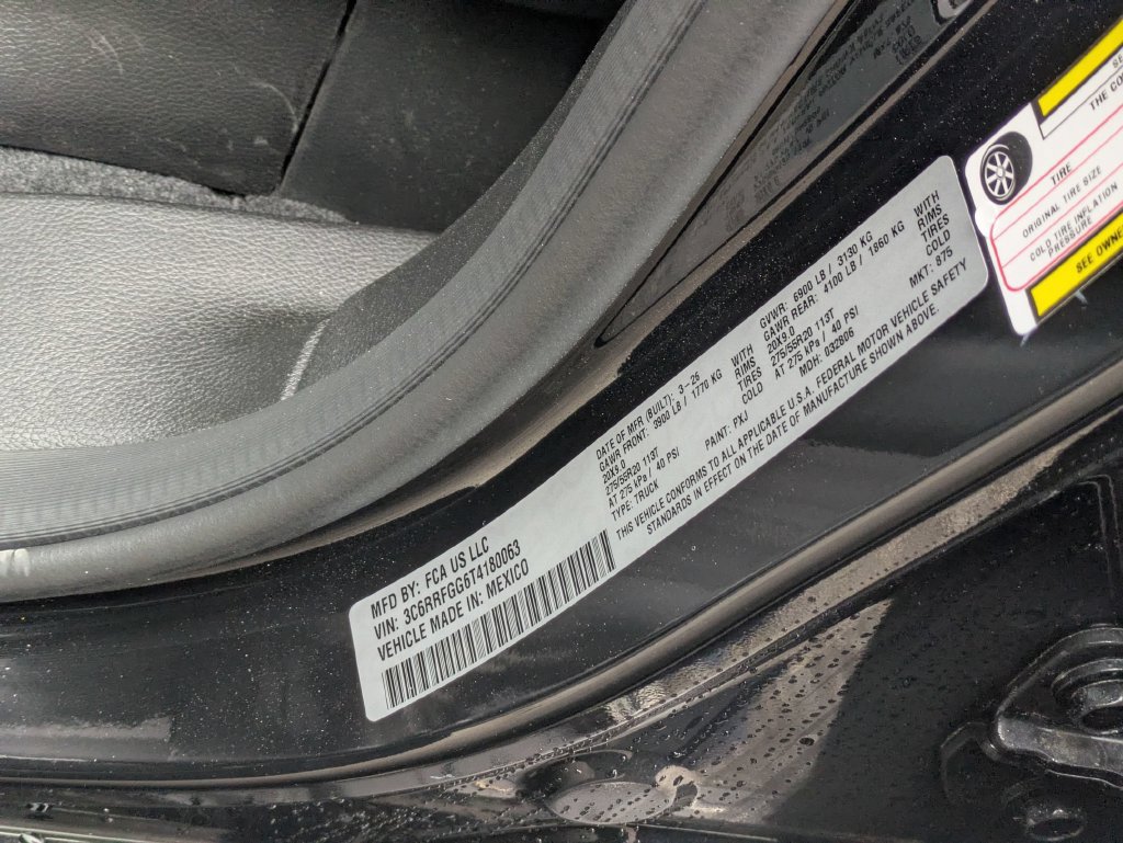 New 2026 RAM 1500 Express AWD/4WD image 30