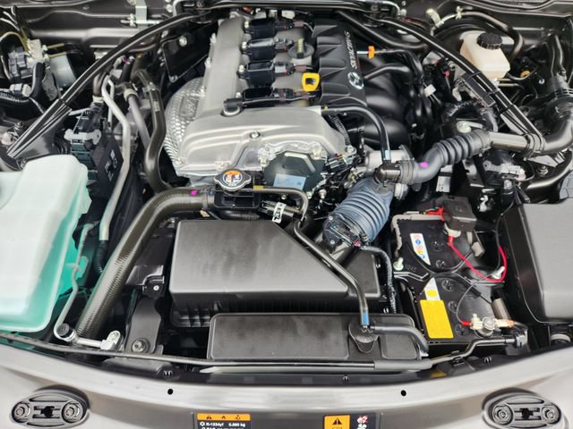 Used 2025 MAZDA MX-5 Miata Grand Touring RWD image 31