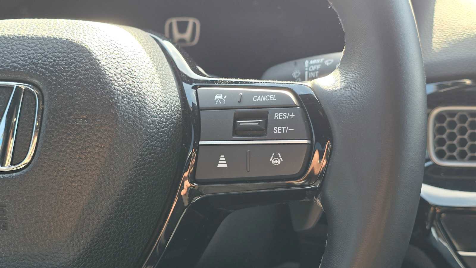 Used 2023 Honda Civic Sport image 29