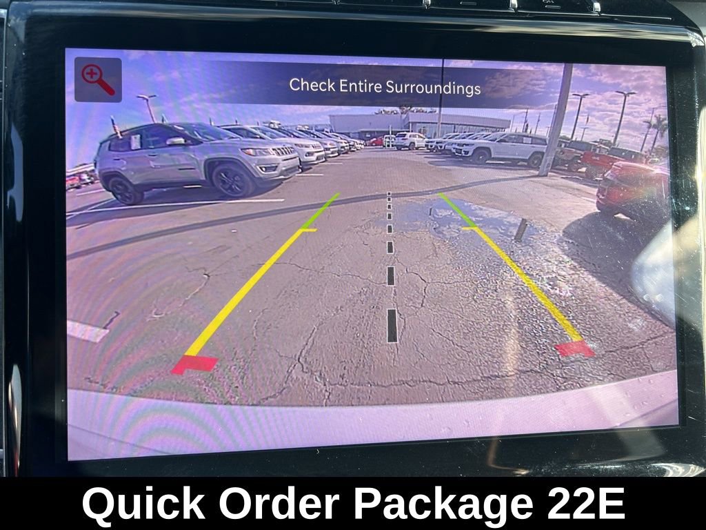 Used 2022 Jeep Grand Cherokee L Limited image 15