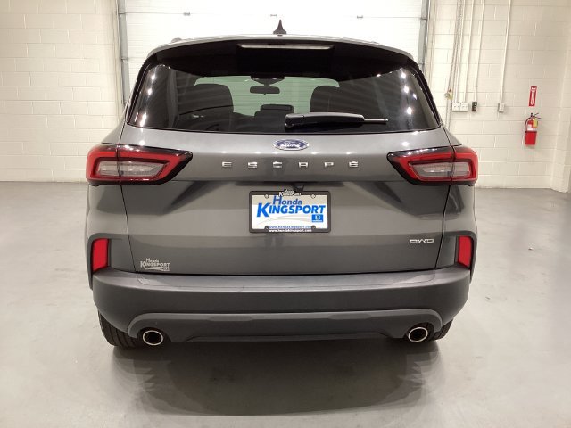 Used 2025 Ford Escape ST-Line Select AWD/4WD image 7