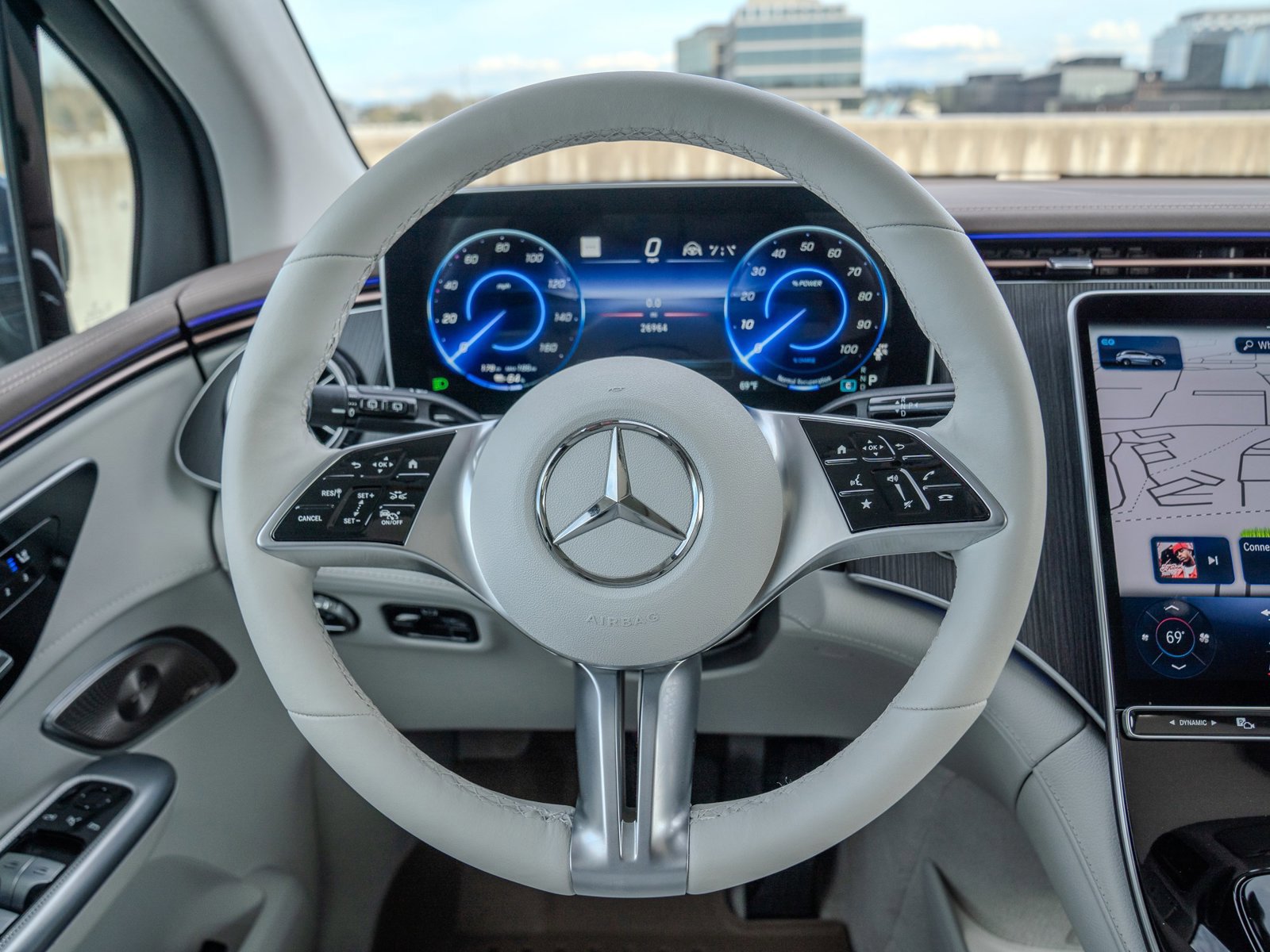 Certified 2023 Mercedes-Benz EQE 350+ 4MATIC SUV image 26