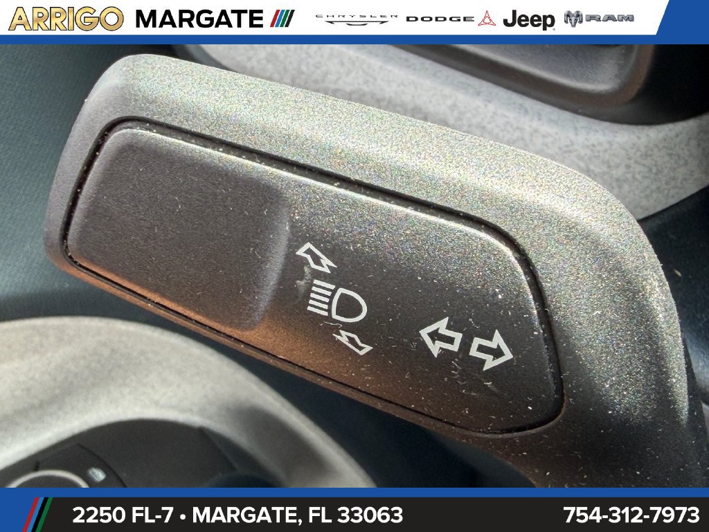 Used 2022 Ford Maverick XLT FWD image 29