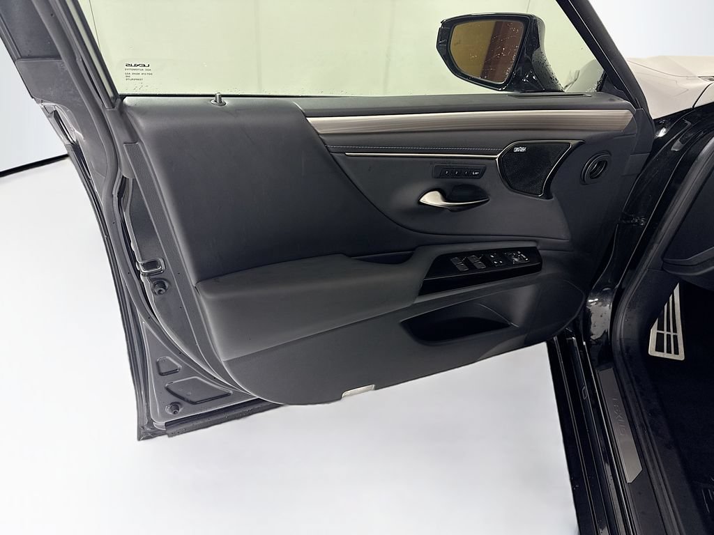Used 2022 Lexus ES 350 F Sport w/ Accessory Package FWD image 24
