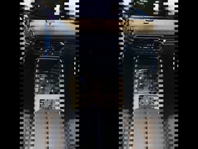 New 2025 MAZDA CX-90 Plug-In Hybrid w/ Premium Plus image 34