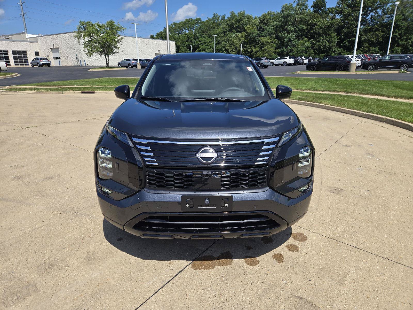 New 2026 Nissan Rogue SL AWD/4WD image 7