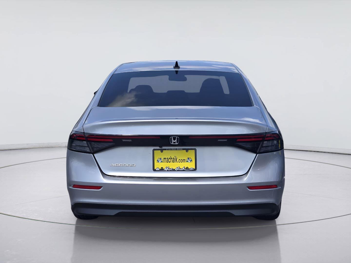 Used 2025 Honda Accord SE image 7