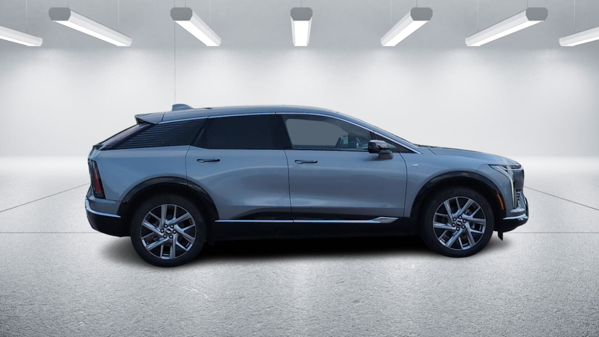 New 2025 Cadillac Optiq Luxury 1 AWD/4WD image 6