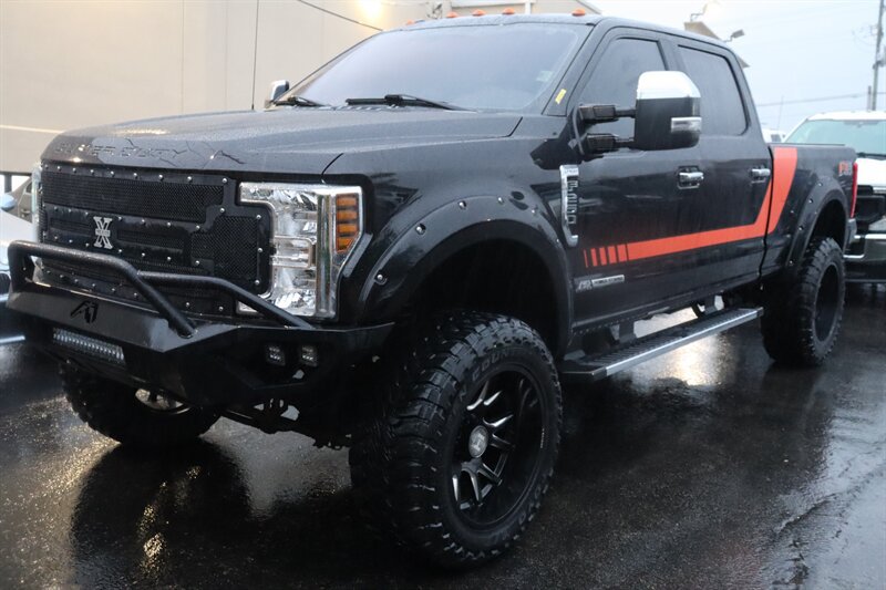 Used 2018 Ford F250 Lariat w/ Chrome Package AWD/4WD image 3