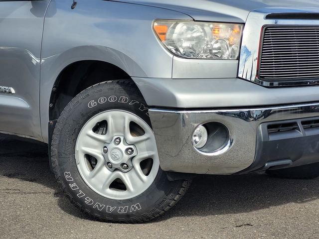Used 2012 Toyota Tundra 4x4 Double Cab w/ Tow Pkg image 4