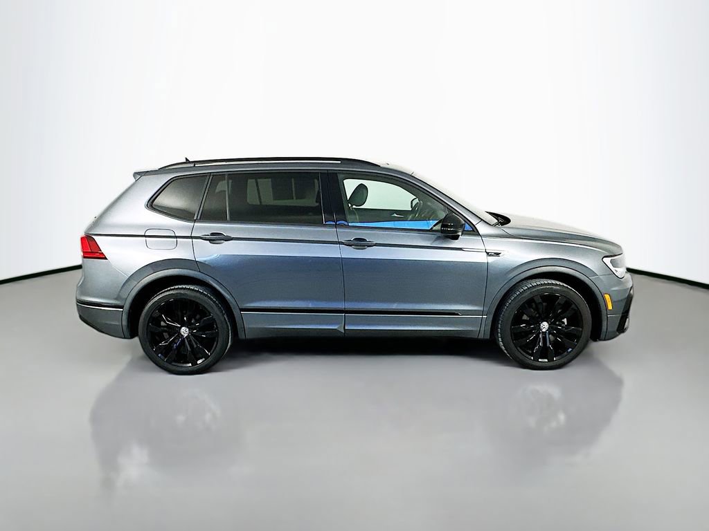 Used 2020 Volkswagen Tiguan SE R-Line w/ 3rd Row Seat Package AWD/4WD image 8