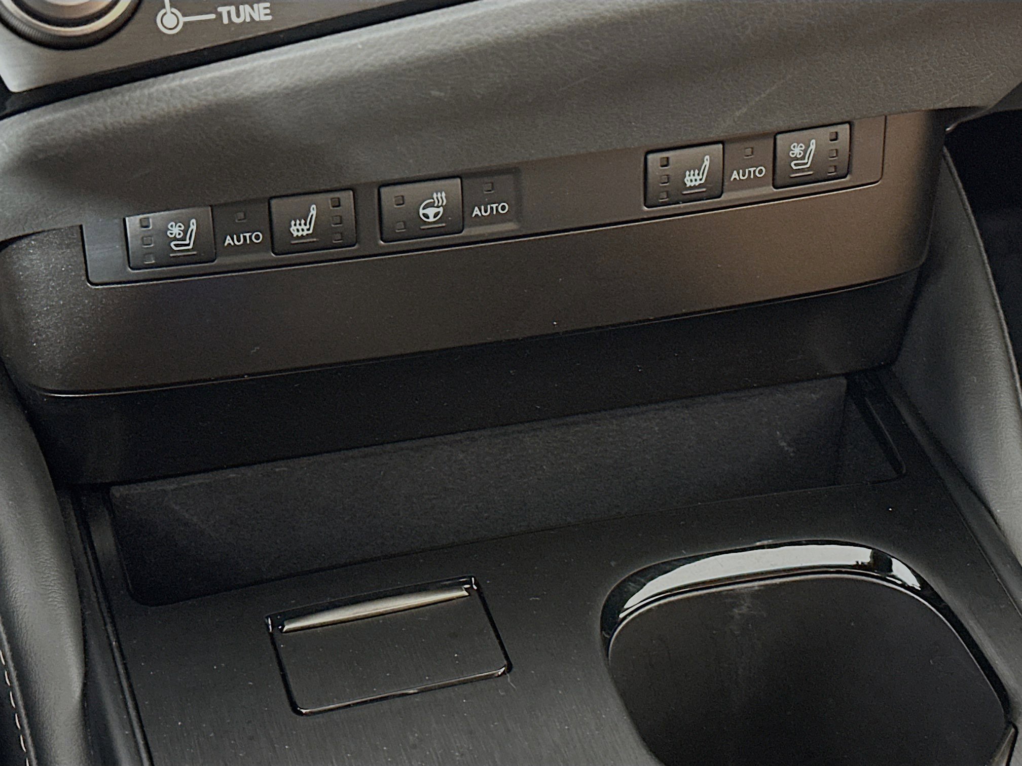 Used 2025 Lexus ES 300h ES 300h w/ Premium Package image 21