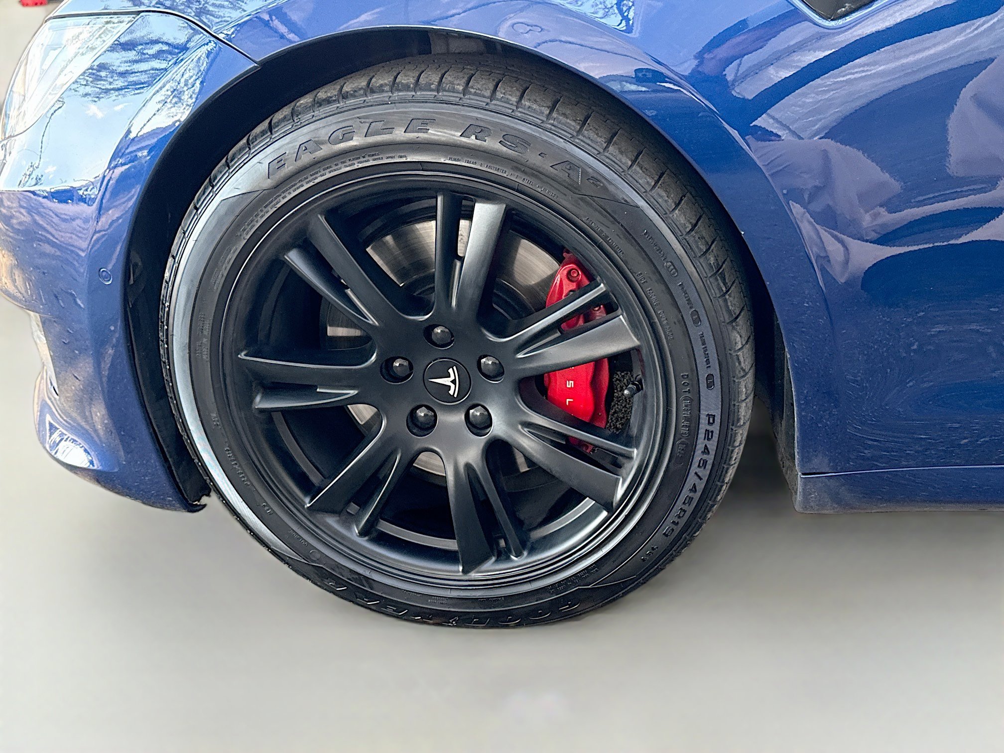 Used 2021 Tesla Model S Performance image 37