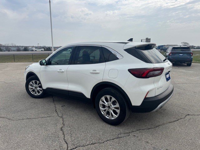 Certified 2023 Ford Escape Active w/ Tech Pack #2 image 6