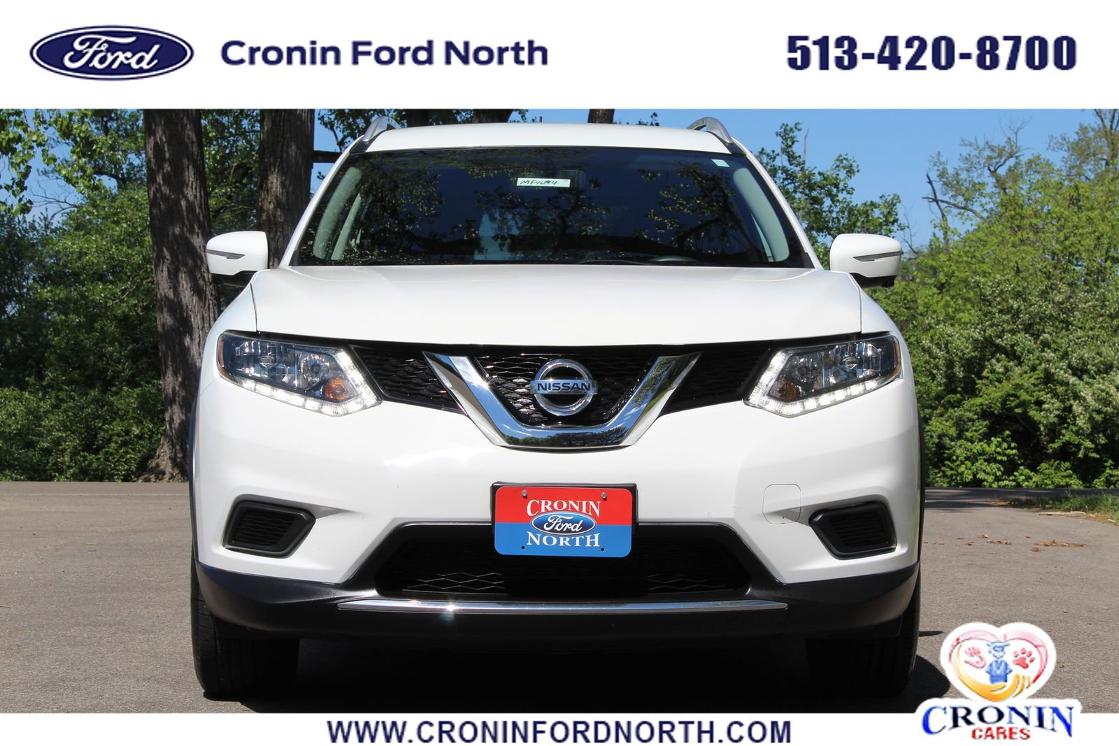Used 2015 Nissan Rogue SV w/ SV Premium Package image 2