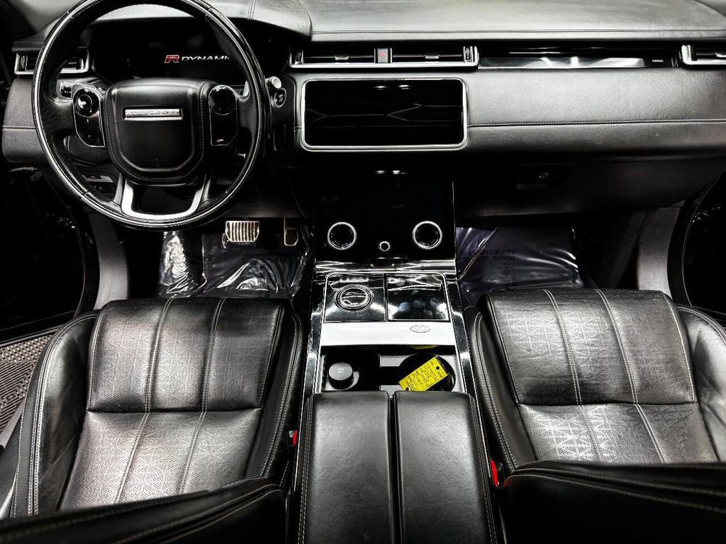 Used 2018 Land Rover Range Rover Velar R-Dynamic HSE image 40