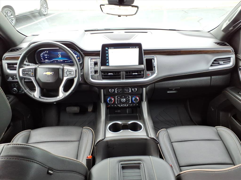 Used 2023 Chevrolet Suburban Premier image 30
