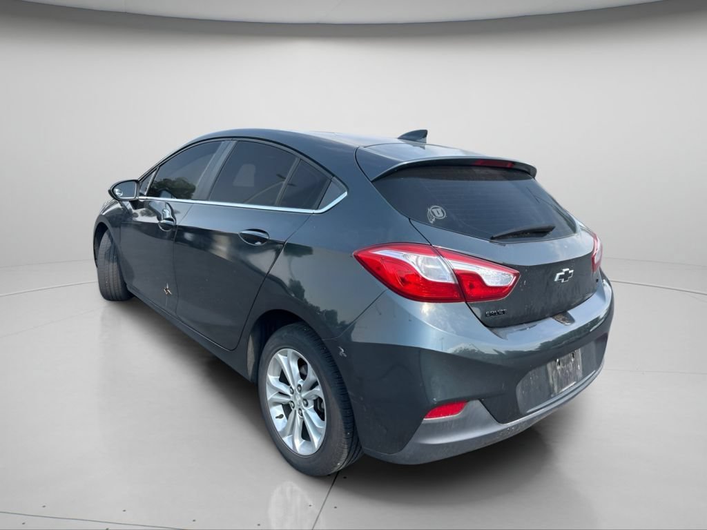 Used 2019 Chevrolet Cruze LT FWD image 14