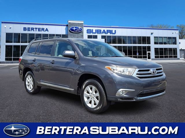 Used 2012 Toyota Highlander 4WD w/ Tech Pkg image 1