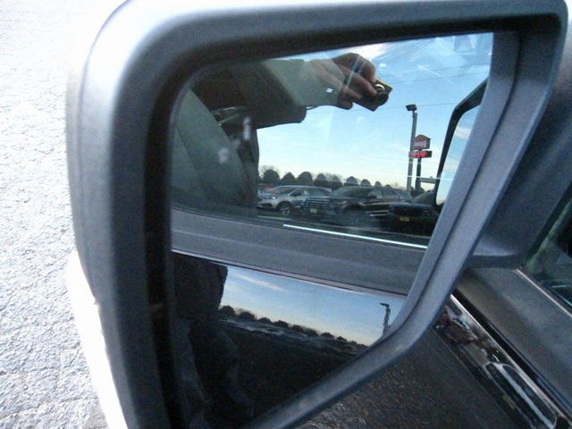 Used 2022 Ford F150 XLT w/ Equipment Group 302A High image 41